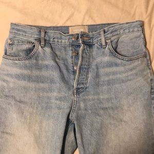 Everlane 90s cheeky jean, light wash
